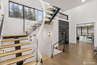 7901 240th Street SW, Edmonds, WA 98026 - Photo 9