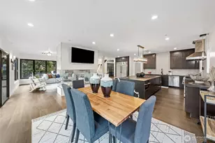 7901 240th St SW, Edmonds, WA 98026 - Photo 19