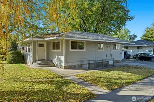 303 NE Ash Ave, College Place, WA 99324 - Photo 23