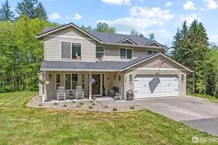 208 Salmonberry Ln, Longview, WA 98632 - Photo 1