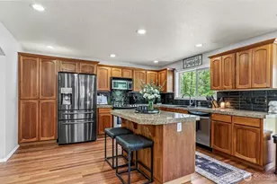 208 Salmonberry Ln, Longview, WA 98632 - Photo 11