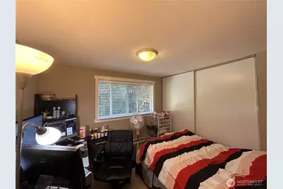 15238 SE 43rd Court #E301, Bellevue, WA 98006 - Photo 7