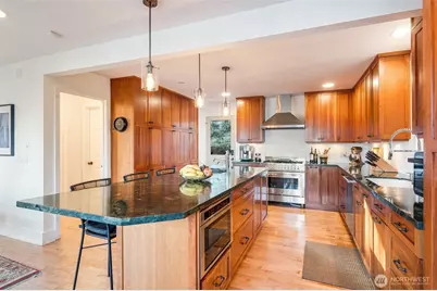 903 Lakeside Avenue S, Seattle, WA 98144 - Photo 13