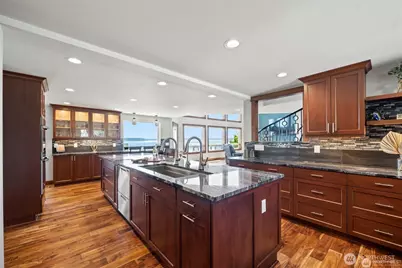 8210 Walnut Road NE, Olympia, WA 98516 - Photo 11