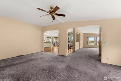 420 Sunnyslope Heights Road, Wenatchee, WA 98801 - Photo 11