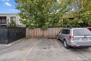 9512 1st Ave NE, Seattle, WA 98115 - Photo 9