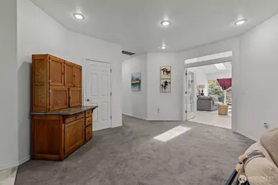 31724 SE 268th Street, Ravensdale, WA 98051 - Photo 3