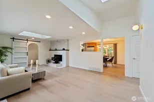 18045 3rd Ave NE, Shoreline, WA 98155 - Photo 3