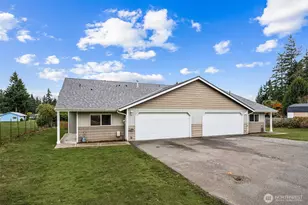 11026 11028 120th Street Ct E, Puyallup, WA 98374 - Photo 3