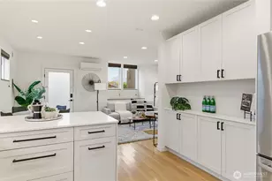 225 24th Ave, Seattle, WA 98122 - Photo 11