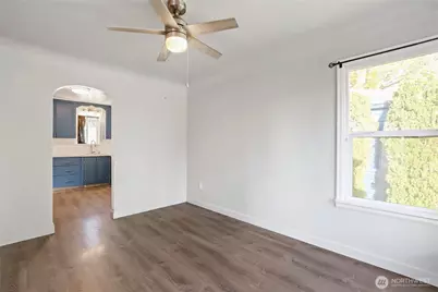 1519 N Callow Avenue, Bremerton, WA 98312 - Photo 3