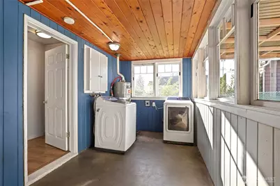 1519 N Callow Avenue, Bremerton, WA 98312 - Photo 15