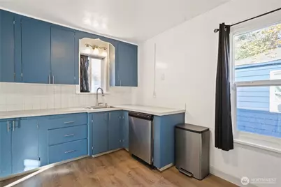 1519 N Callow Avenue, Bremerton, WA 98312 - Photo 5