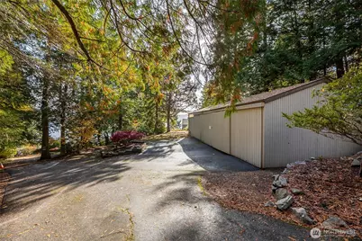 5611 Sunrise Beach Road NW, Olympia, WA 98502 - Photo 35