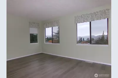 660 Campbell Avenue, Mukilteo, WA 98275 - Photo 19