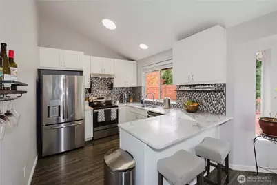 11704 41st Ave Ct NW, Gig Harbor, WA 98332 - Photo 9