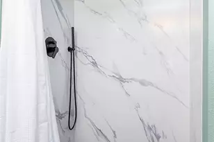 7638 Winona Ave N, Seattle, WA 98103 - Photo 13