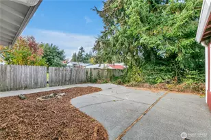 10502 108th Ave SW, Tacoma, WA 98498 - Photo 17