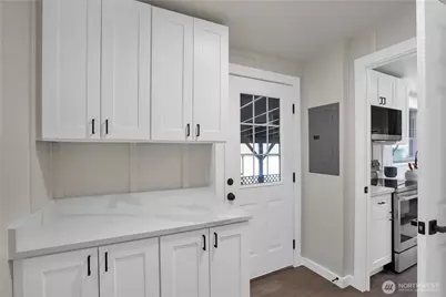 813 Nisqually Park Drive SE, Olympia, WA 98513 - Photo 13