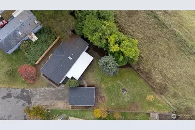 813 Nisqually Park Drive SE, Olympia, WA 98513 - Photo 23