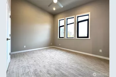4302 Creston Way, Bellingham, WA 98226 - Photo 17