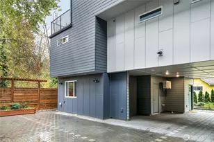 11825 59th Ave S, Seattle, WA 98178 - Photo 23