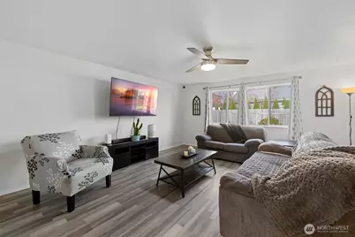 1832 Portal Common Way, Ferndale, WA 98248 - Photo 3