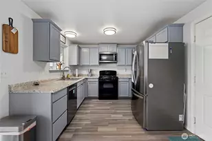 1832 Portal Common Way, Ferndale, WA 98248 - Photo 11