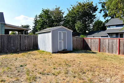 11452 8th Avenue Ct S, Tacoma, WA 98444 - Photo 9