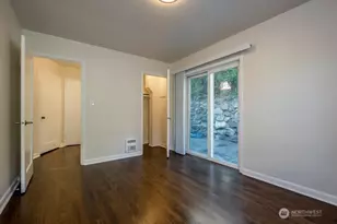 1809 5th Ave N, Seattle, WA 98109 - Photo 23