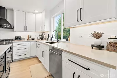 20024 SE 260th Place, Covington, WA 98042 - Photo 17