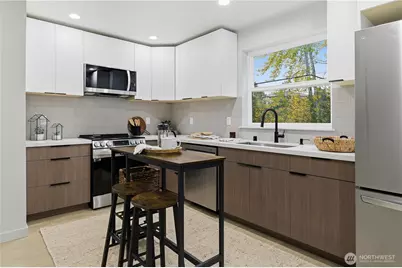 11831 59th Avenue S #A, Seattle, WA 98178 - Photo 5