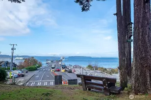 4521 SW Henderson St, Seattle, WA 98136 - Photo 39