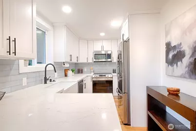 4521 SW Henderson Street, Seattle, WA 98136 - Photo 11