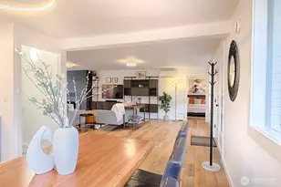 4521 SW Henderson St, Seattle, WA 98136 - Photo 9