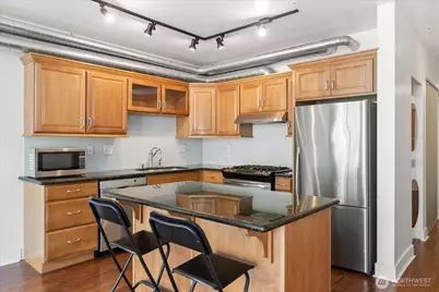 530 Broadway E #406, Seattle, WA 98102 - Photo 15