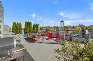 530 Broadway E, Seattle, WA 98102 - Photo 23