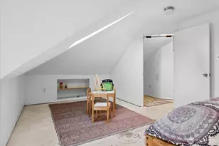 1742 NE 89th St, Seattle, WA 98115 - Photo 15