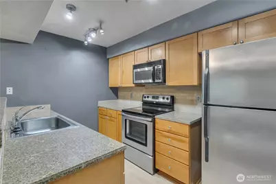 18930 Bothell Everett Highway #B304, Bothell, WA 98012 - Photo 13