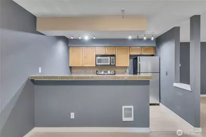 18930 Bothell Everett Highway #B304, Bothell, WA 98012 - Photo 11