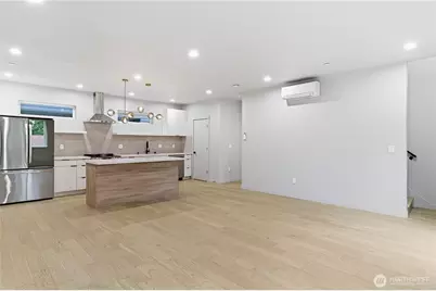 11831 59th Avenue S #B, Seattle, WA 98178 - Photo 7