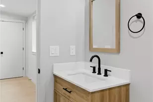 11831 59th Ave S, Seattle, WA 98178 - Photo 17