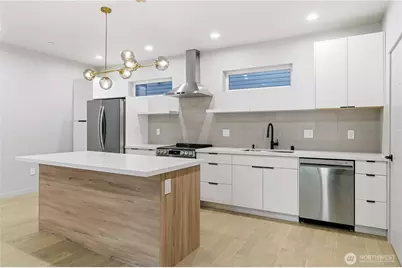 11831 59th Avenue S #B, Seattle, WA 98178 - Photo 1