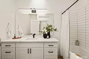 12037 Fremont Ave N, Seattle, WA 98133 - Photo 17