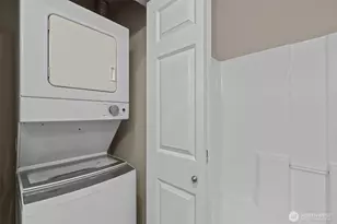 225 Logan Ave S, Renton, WA 98057 - Photo 13