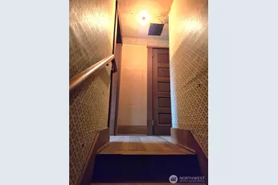 2432 Grant Street, Bellingham, WA 98225 - Photo 13