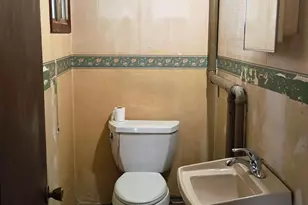 2432 Grant St, Bellingham, WA 98225 - Photo 11