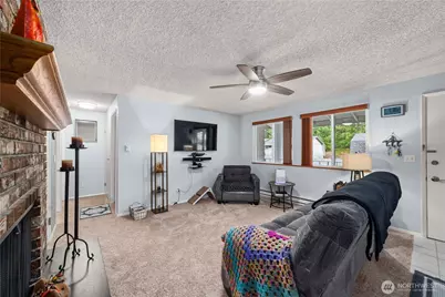 8323 Cirque Drive W #4, University Place, WA 98467 - Photo 5