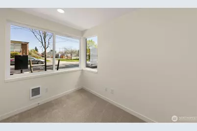 9225 A 14th Avenue NW, Seattle, WA 98117 - Photo 15
