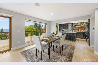 1224 S Sunset Drive, Tacoma, WA 98465 - Photo 9